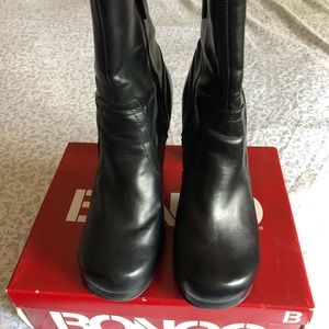 Black platform boots size 9 by Bongo